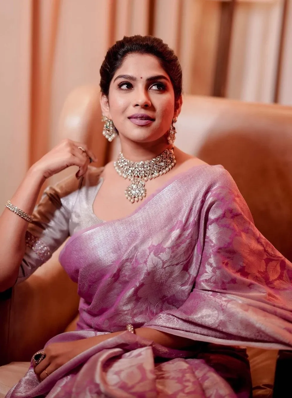 Adoring Pink Soft Silk Saree With Cynosure Blouse Piece