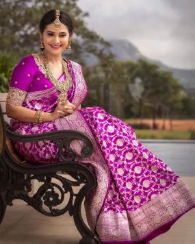 Embrocation Magenta Soft Silk Saree With Demesne Blouse Piece