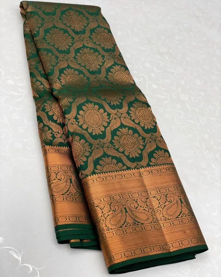 Gossamer Dark Green Soft Silk Saree With Glorious Blouse Piece
